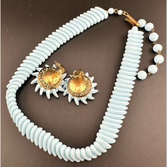 Vtg West Germany Glass Bead Necklace & Clip Earring Set Baby Blue - Picture 6 of 10